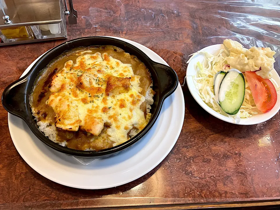 チキン入りチーズカレーライス|しのぶさん