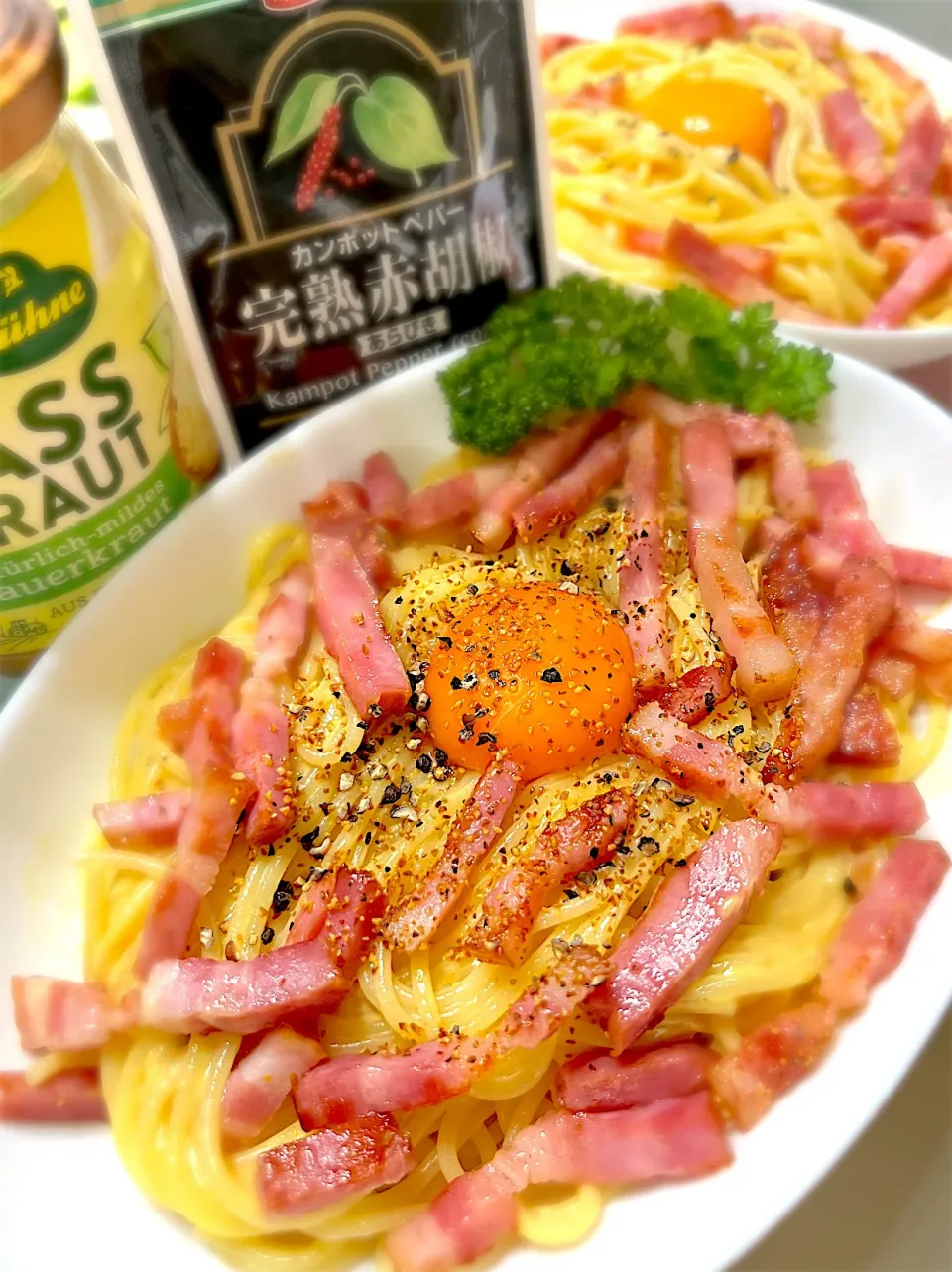 たっぷりベーコンとカンポットペパーのカルボナーラ🍝|Catherineさん