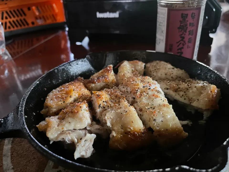 味付けはスパイスのみ❗️チキンステーキ|父が作る弁当さん