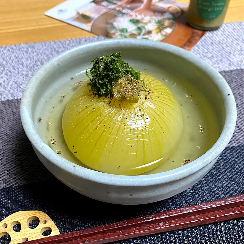 青切り塩たんかん香る　新玉ねぎ丸ごとお浸し(キーンと冷やしてからどうぞ💓)|sakurakoさん