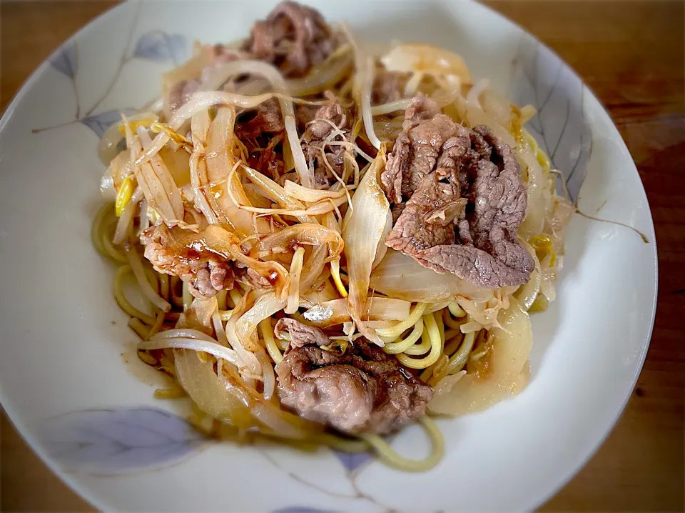 今里焼きそば|名状しがたいゴミムシのようなものさん