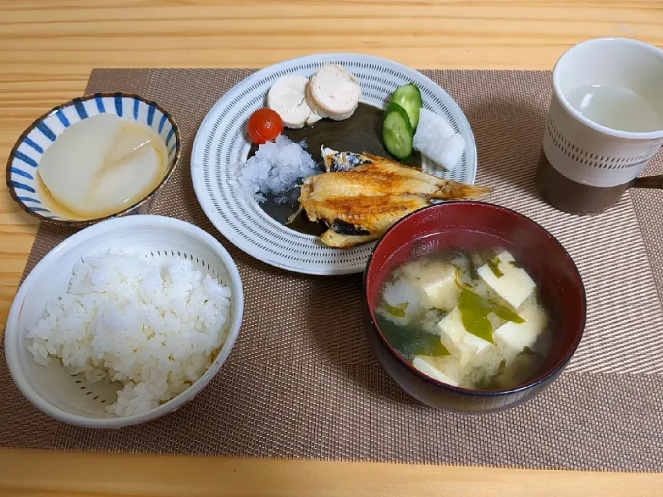 赤ムツ　鶏ハム　大根の煮物　お味噌汁|yuuleoさん