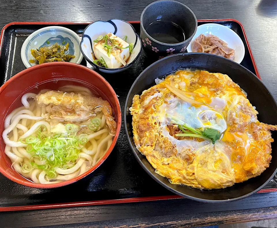 水巻町『櫻庵』のカツ丼&うどんセット|Kouji  Kobayashiさん