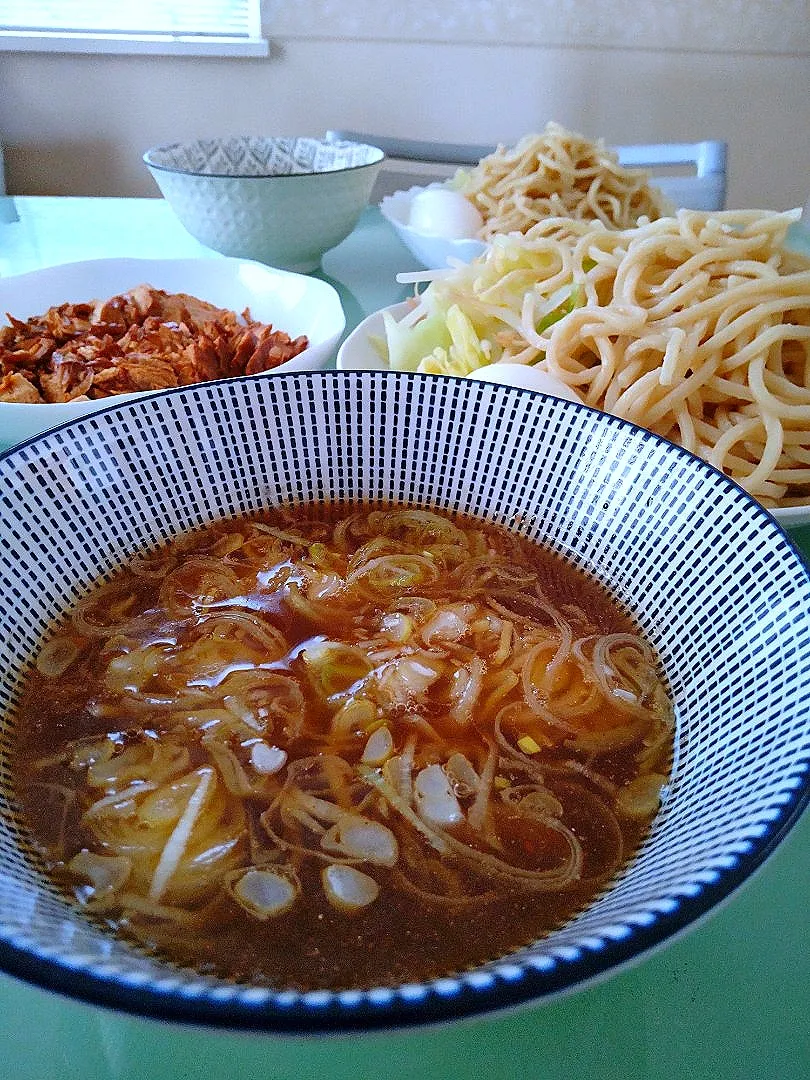 自家製チャーシューと温野菜たっぷりつけ麺😁|かずにゃさん