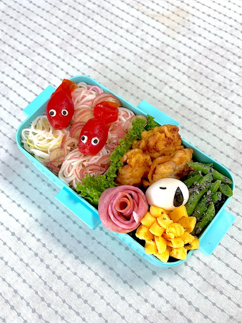 #素麺お弁当 とり天 いんげんの胡麻和え 卵焼き ビアハム うずら卵 ミニトマト|akkiyさん