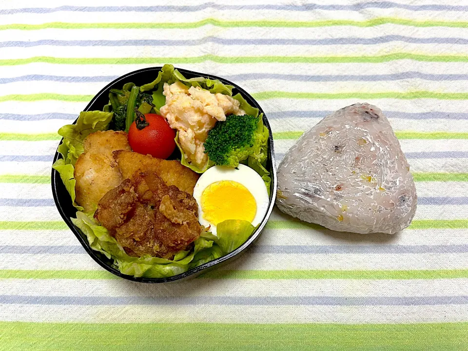 鶏唐揚げ、明太ポテト、菊菜胡麻和え、ゆで卵|jackybeanさん