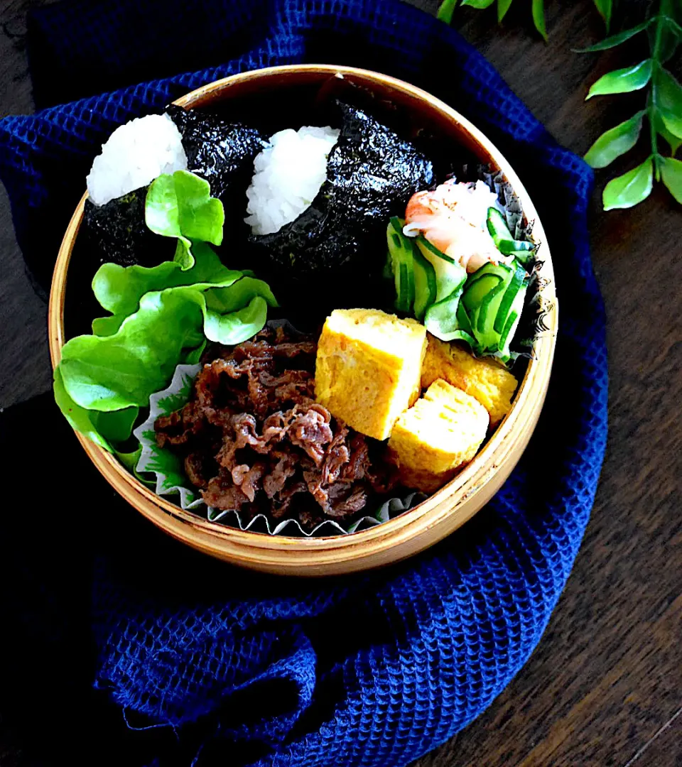 牛肉時雨煮弁当|山田 奈味　Instagram ＊nmymd369さん