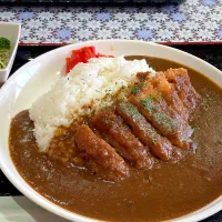 まる姫ポークのカツカレー|レストランいるかちゃんさん