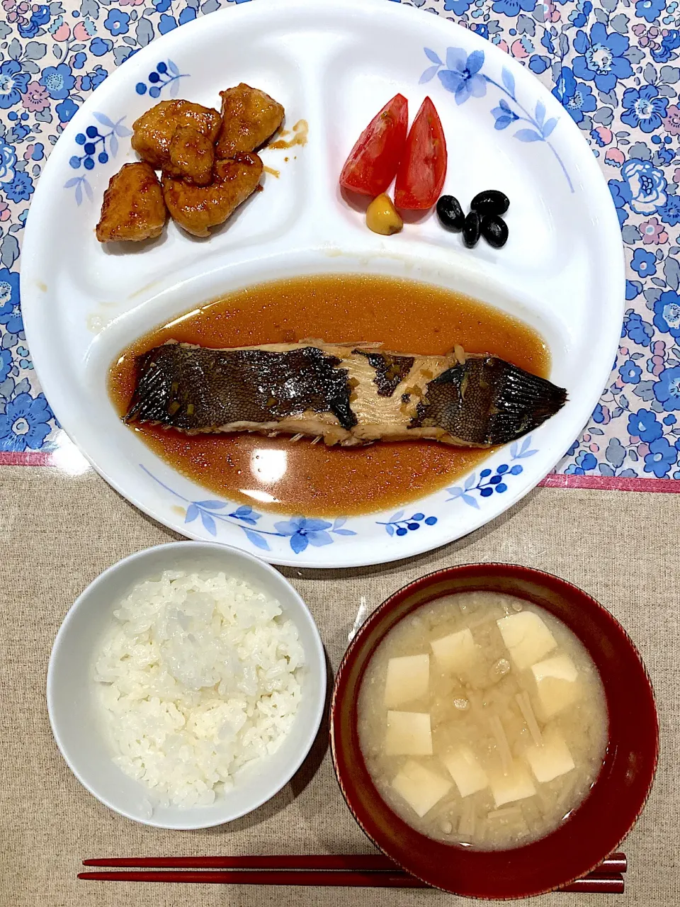 浅羽カレイの煮付けとササミの甘辛|おしゃべり献立さん