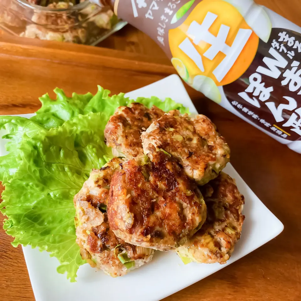 にゃんぺこさんの料理 ポリ袋でもみもみ楽チン❣️ふんわりはんぺん鯖バーグ🐟|にゃんぺこさん