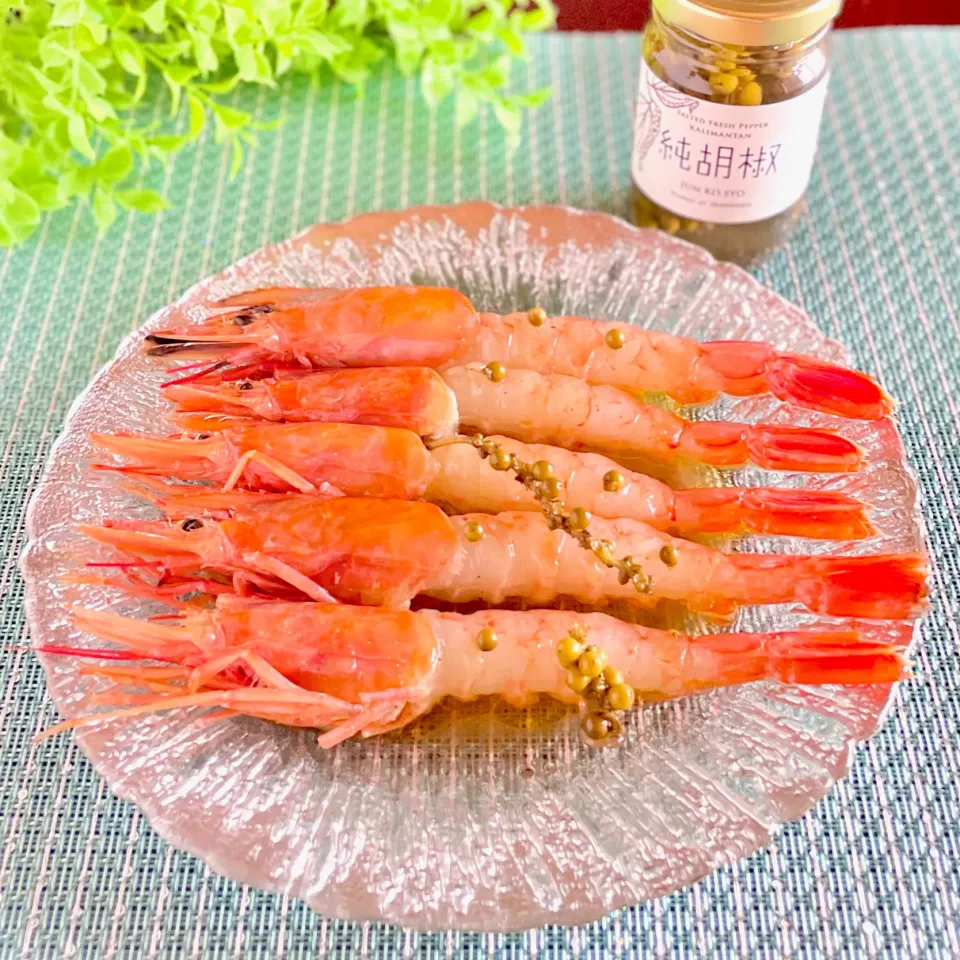 純胡椒で海老のカルパッチョ🦐|sucreroomさん