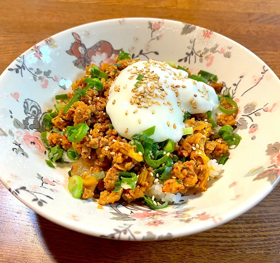 キム玉そぼろ丼|ちろるろさん