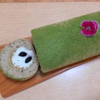 抹茶と和ハッカ(ミント)のロールケーキ