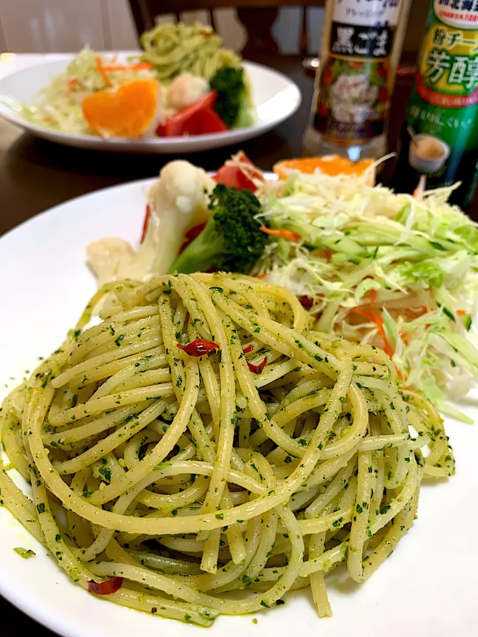 今年初のバジルソースで朝食パスタ🌿|がおりんさん