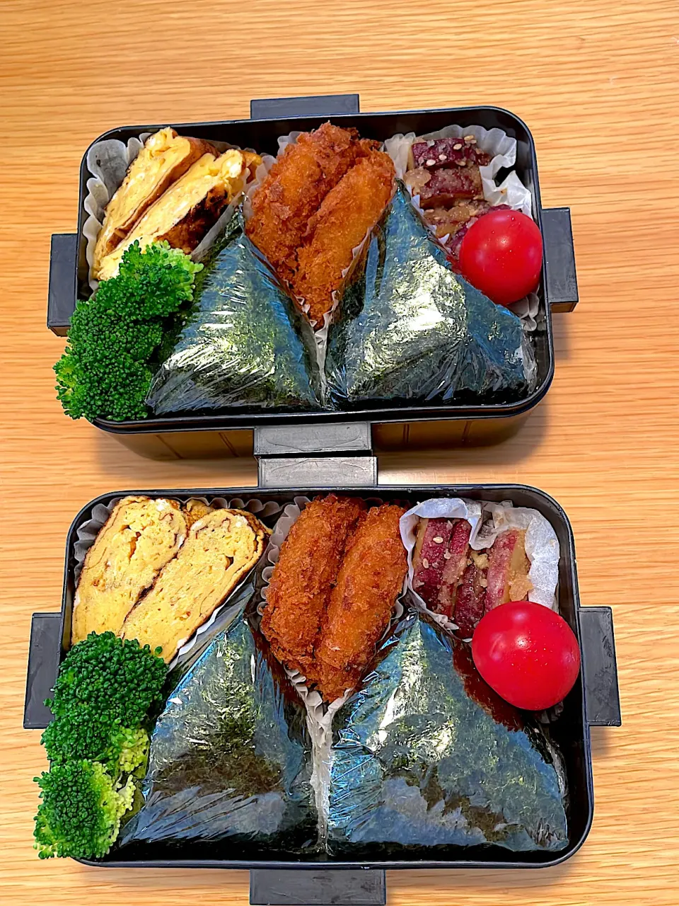 Snapdishの料理写真:おにぎり弁当|hiro♪kouさん