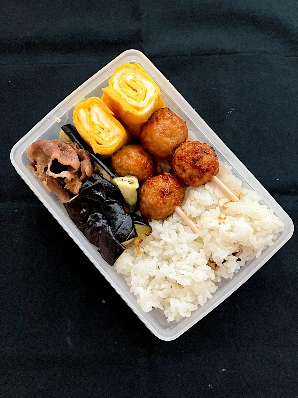 Snapdishの料理写真:鶏つくね串弁当|コマツ菜さん