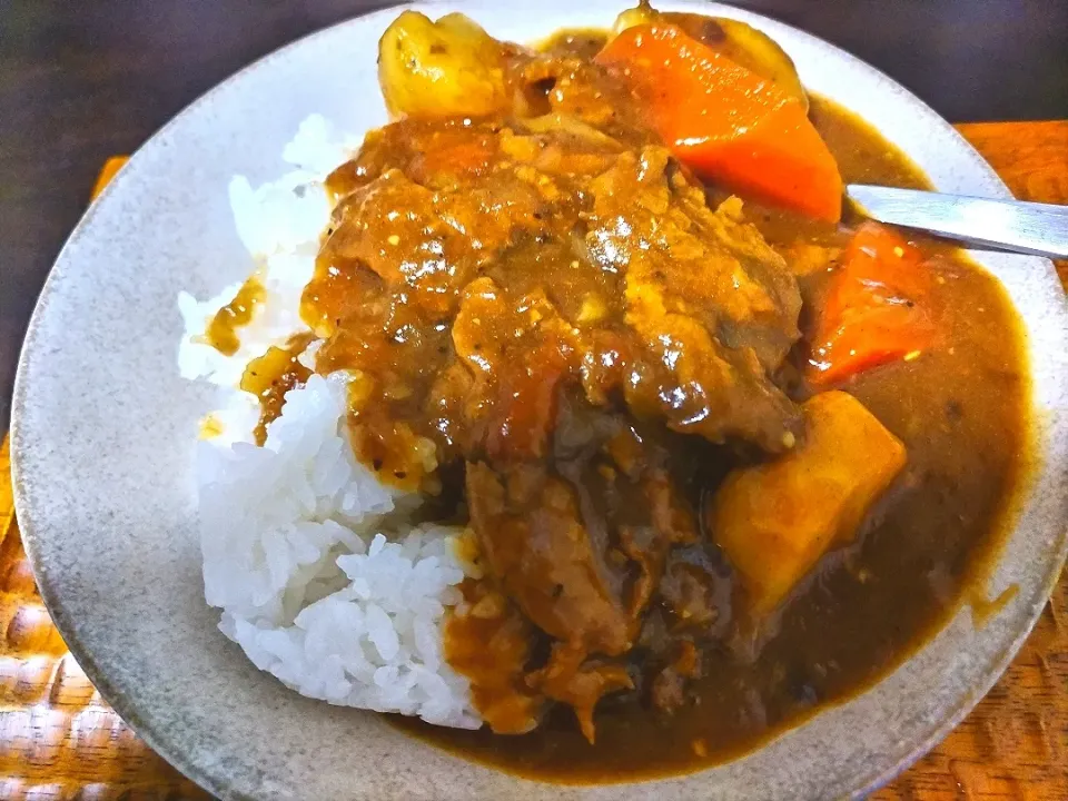 モニター当選
大豆ミートカルビで作ったカレーライス|vege食堂さん