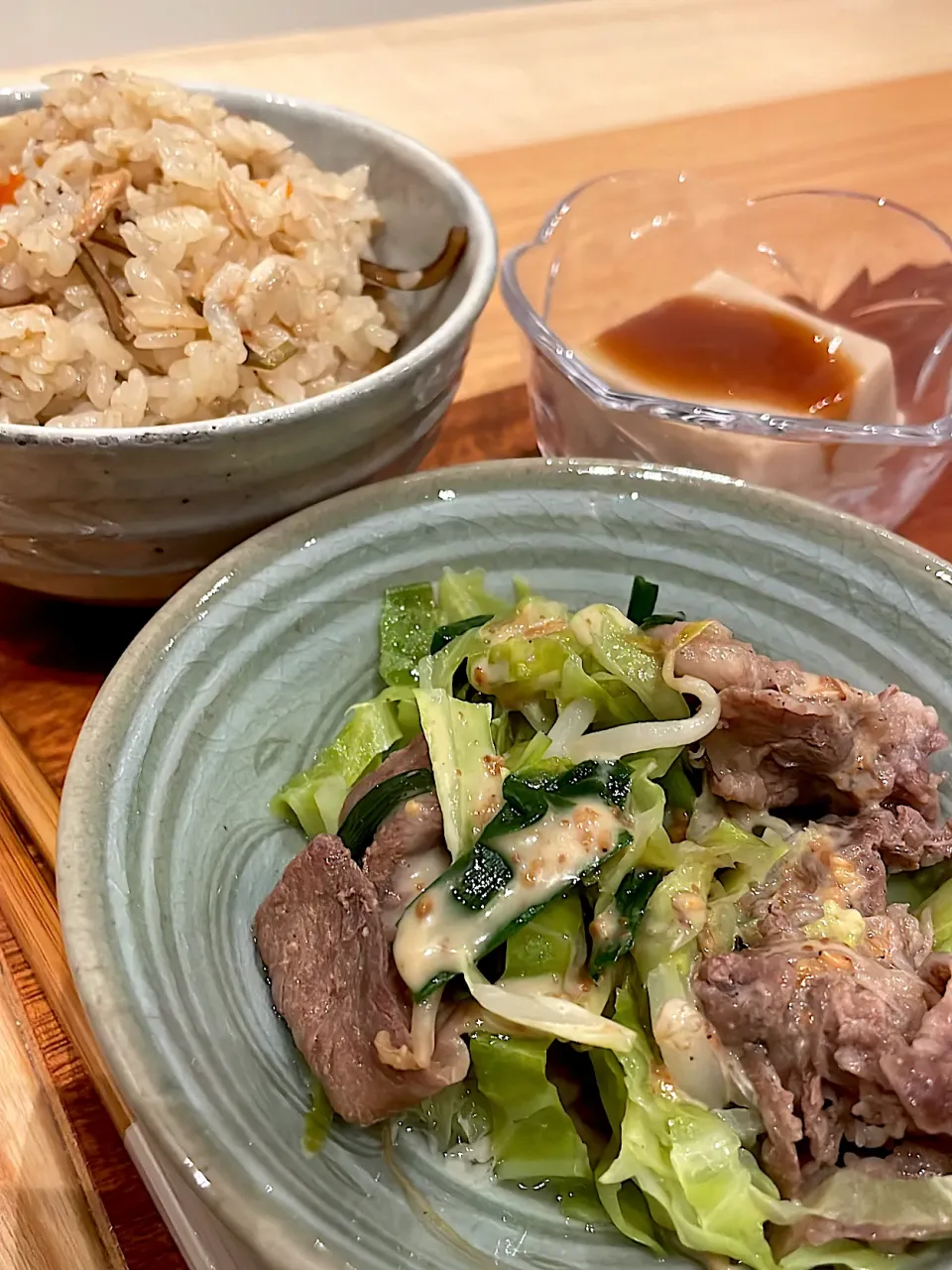 牛肉と野菜蒸し　炊き込みご飯　胡麻豆腐|とゆあさん