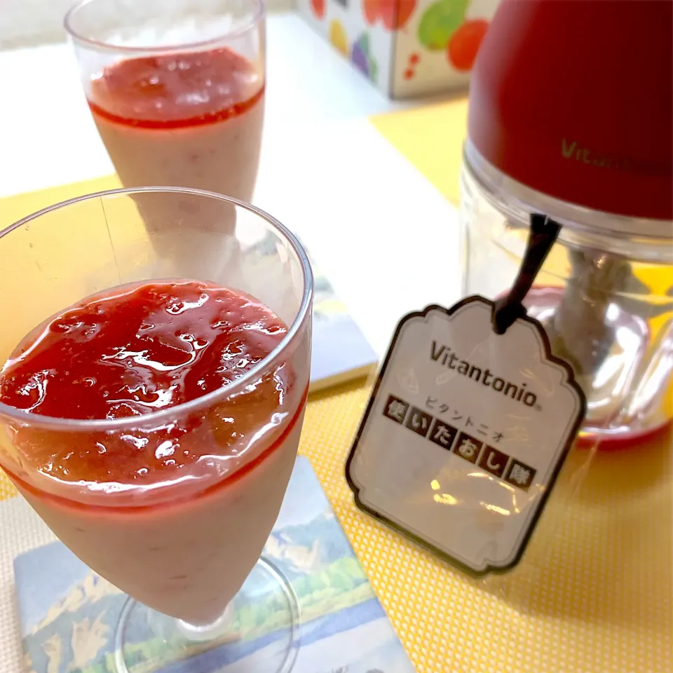 いちごのヨーグルトババロア|chicaocafeさん