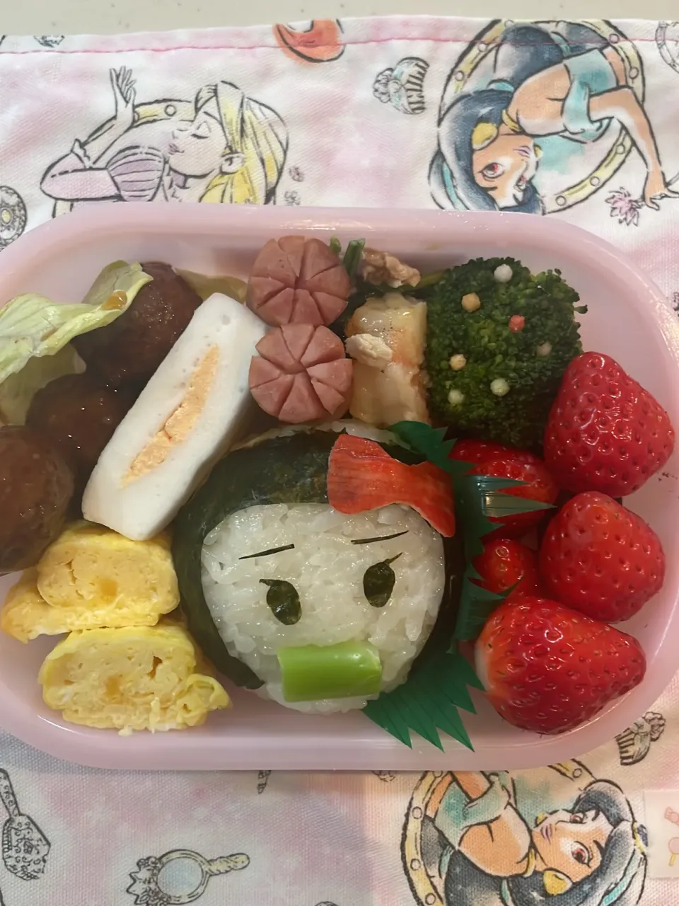 ねずこ幼稚園お弁当|リリさん