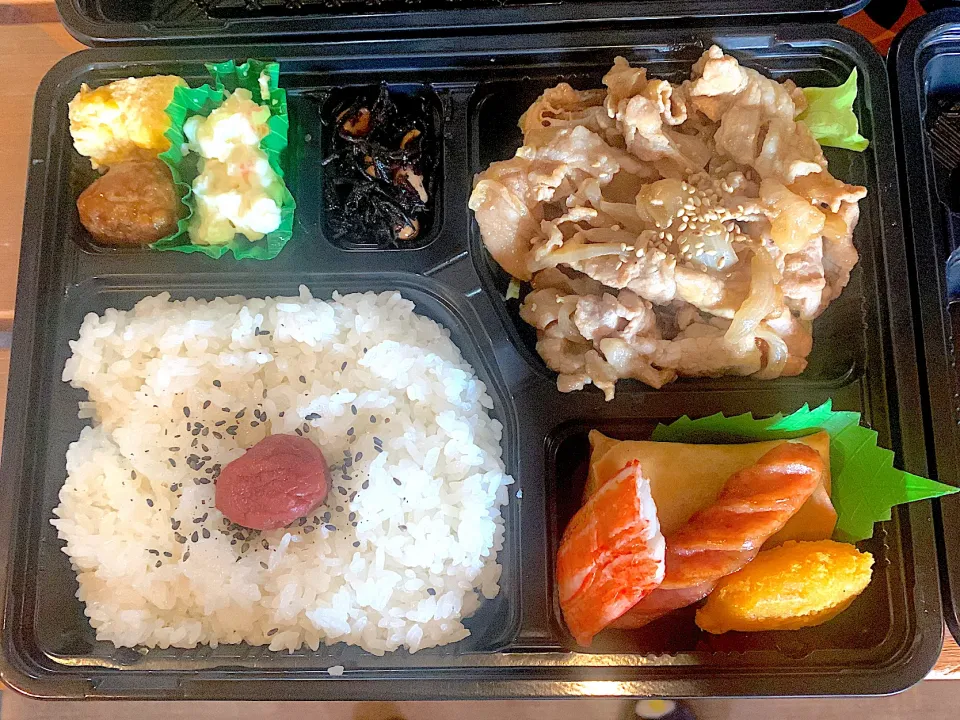 Snapdishの料理写真:生姜焼き弁当|立花和美さん