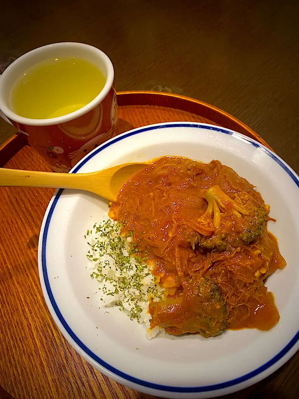 コンビーフのカレー　お茶|ch＊K*∀o(^^*)♪さん