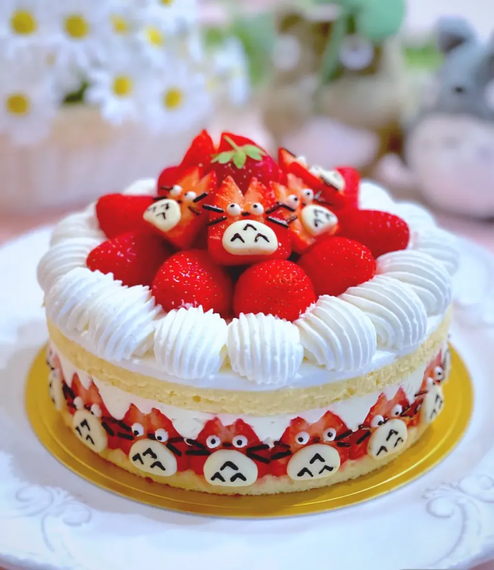 トトロいちご🍓のレアチーズケーキ🎂|AXさん