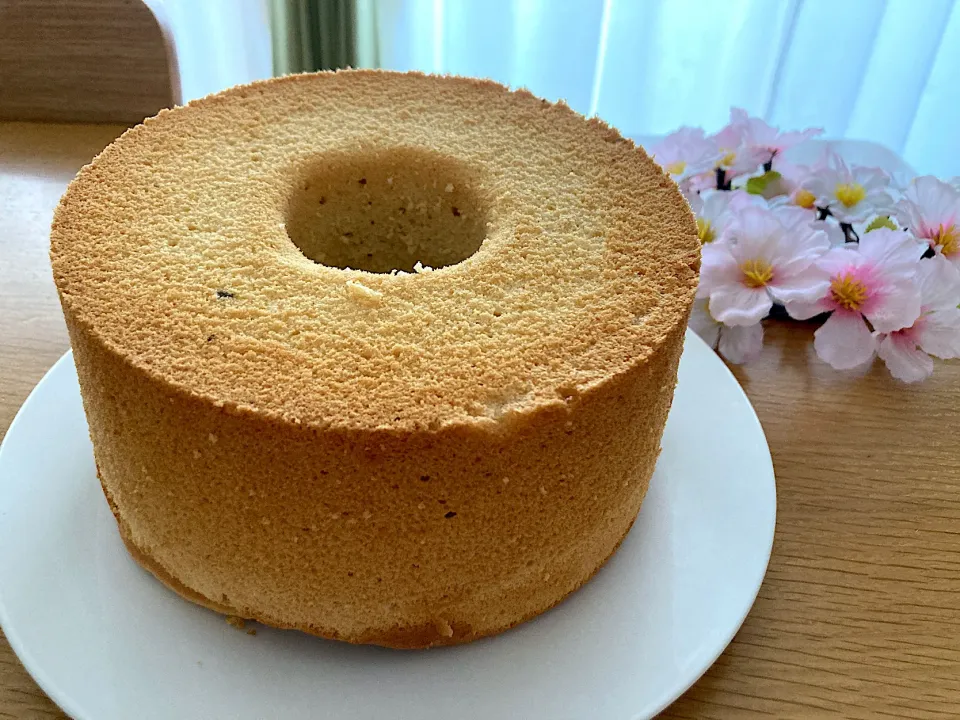 Snapdishの料理写真:ふぅさんの料理 こしあんシフォンケーキ♫|＊抹茶＊さん