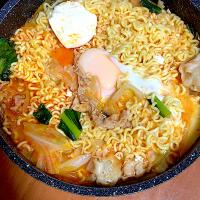 キムチチゲラーメン🍜