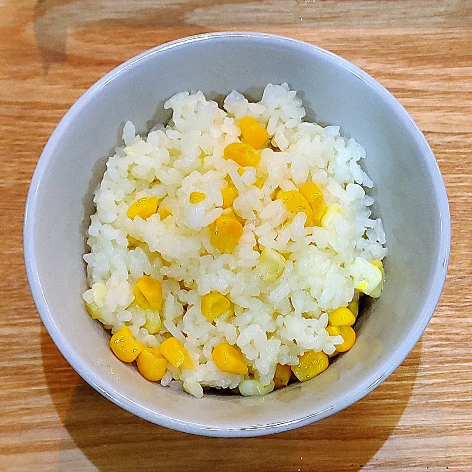 🌽トウモロコシご飯🍚|mui-muiさん