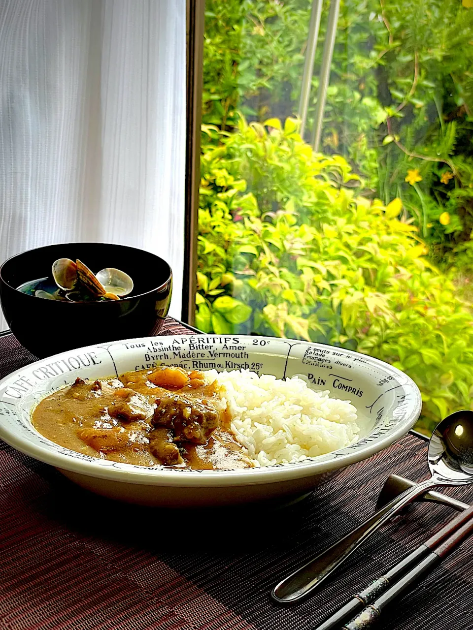 『休日の朝からカレー』🍛✨✨✨あさり汁のオマケ付き|イチロッタさん