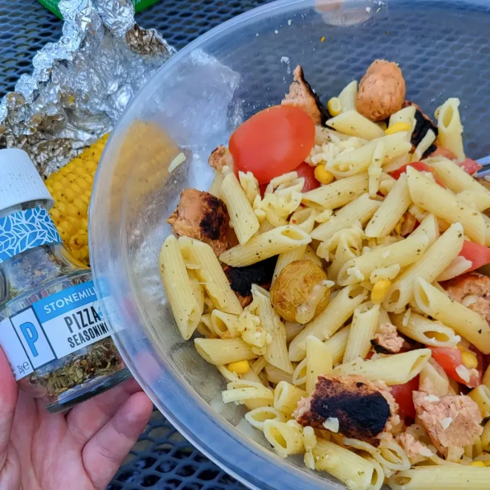 BBQ Pasta Salad|FatGirlFoodJourneyさん