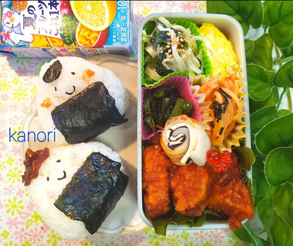 Snapdishの料理写真:JK弁当28～ツインズおにぎり弁当|かのりさん