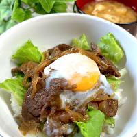 焼肉丼 温玉のせ