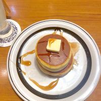 板橋区の喫茶店ピノキオさんちのホットケーキ。並んだ甲斐がありました❤️