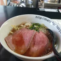 Snapdishの料理写真:東京都足立区千住東牛骨らぁ麺マタドール本店の贅沢焼牛らぁ麺|たかしさん