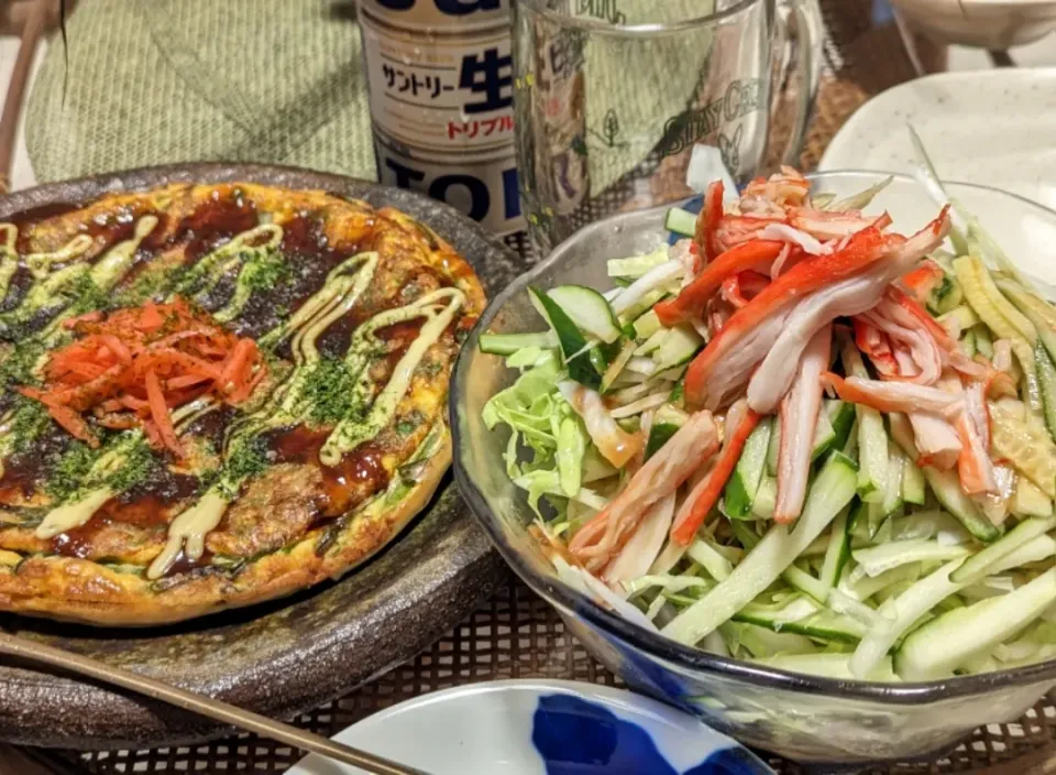 お好み焼き風ニラ玉🍻
嬬恋村の新鮮キャベツのせゴマダレサラダ麺🍻|miyuki🌱さん