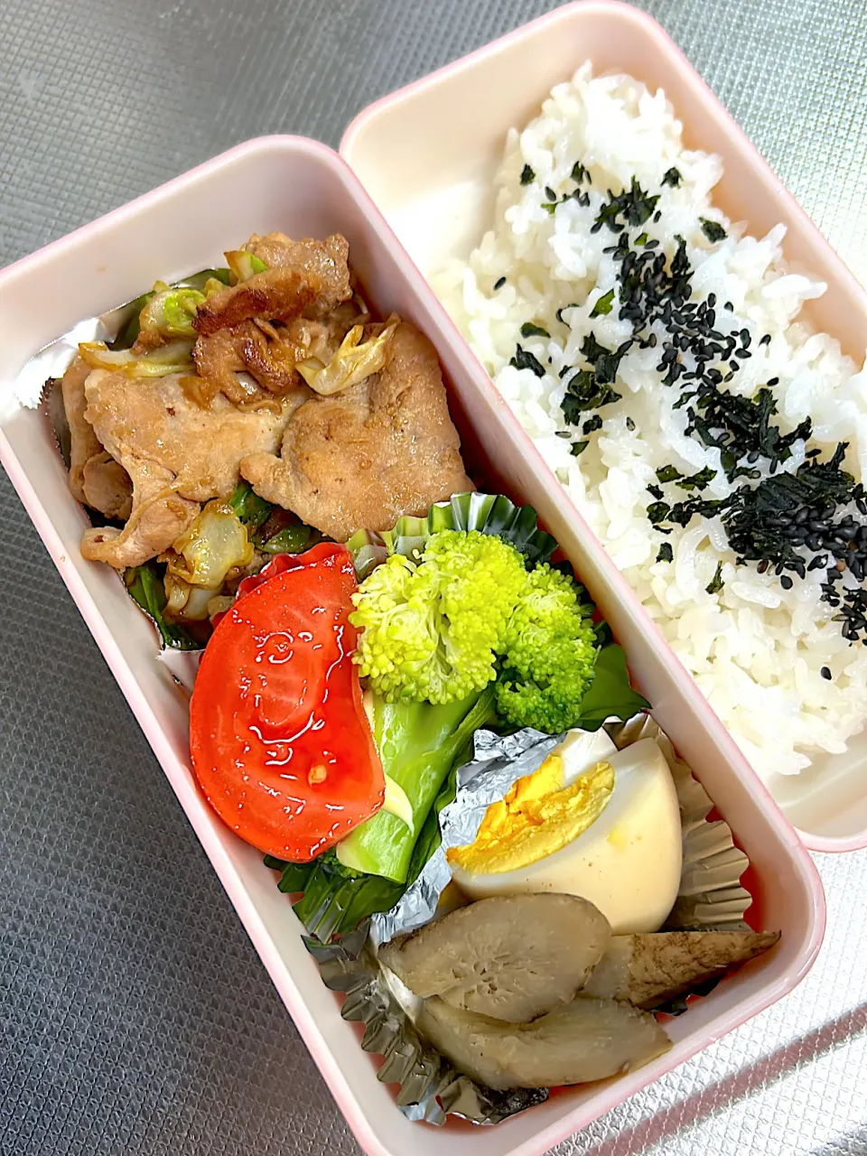 豚もも醤油麹炒め弁当|ぱんださん