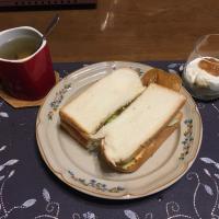 サンドイッチ(昼飯)
