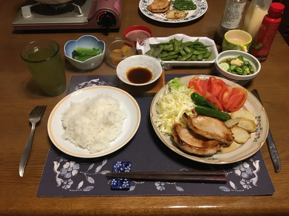 ポークソテー、野菜ソテー、酢の物(夕飯)|enarinさん