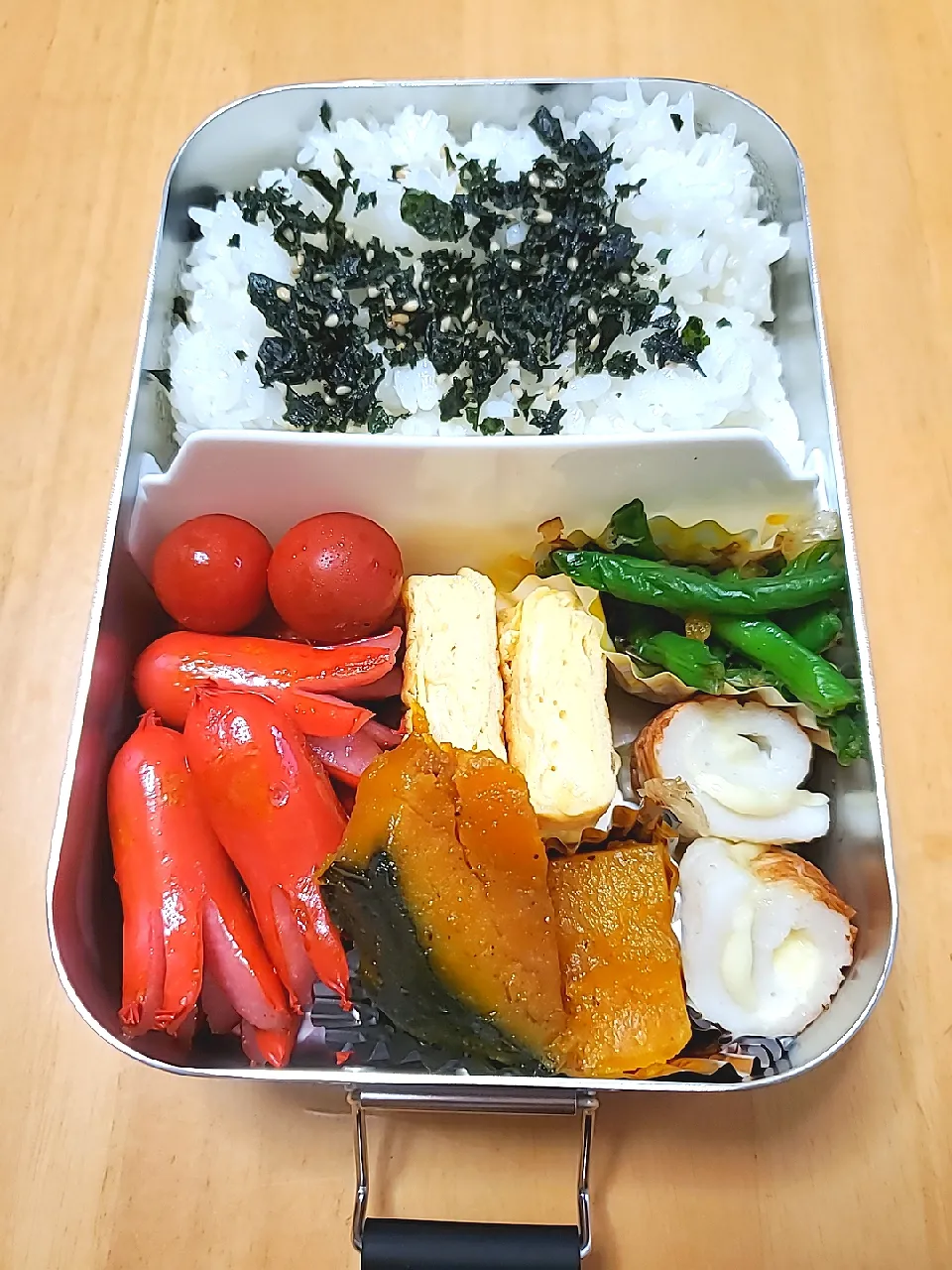 赤ウインナー弁当|まゆっこさん