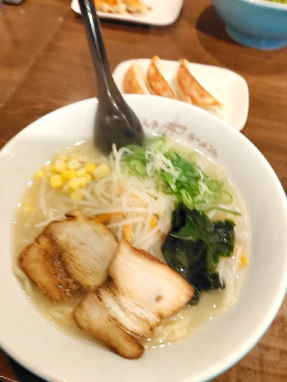 塩ラーメンと餃子🥟❤️|福田則夫さん