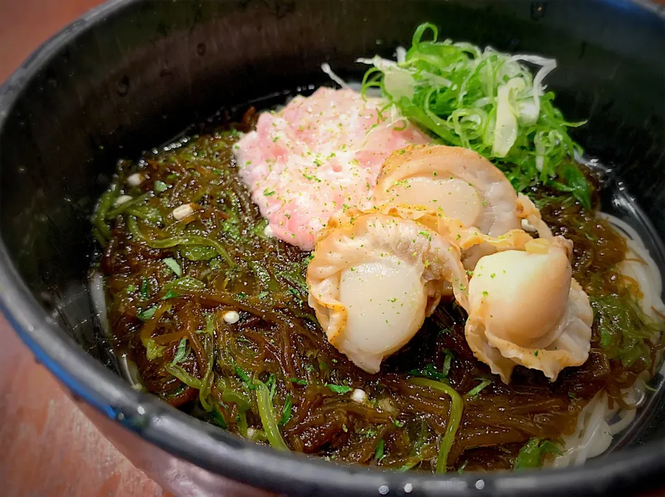 ねばねばもずく混ぜそうめん|半田手延べそうめんの店 阿波や壱兆さん