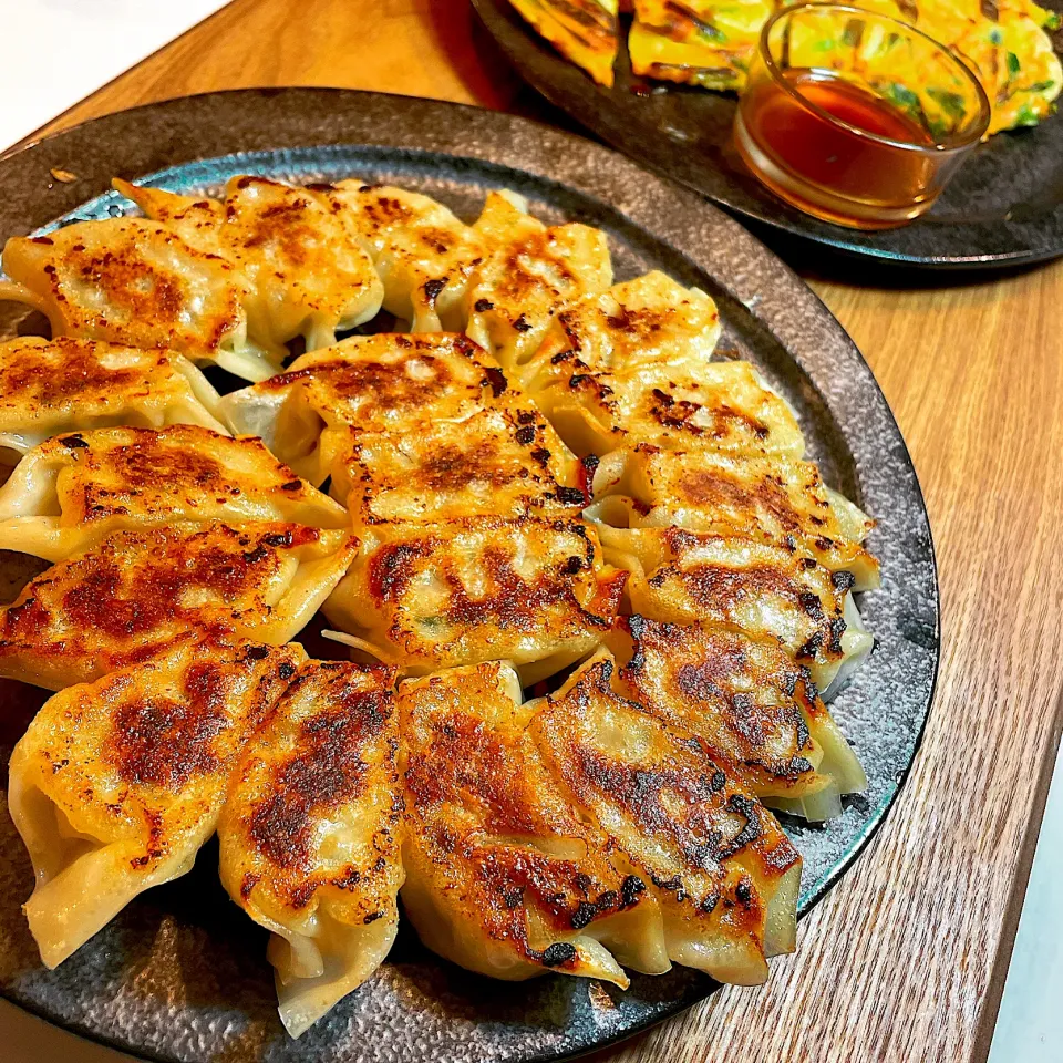 昨晩は餃子とチヂミ😋🍺|JAMさん