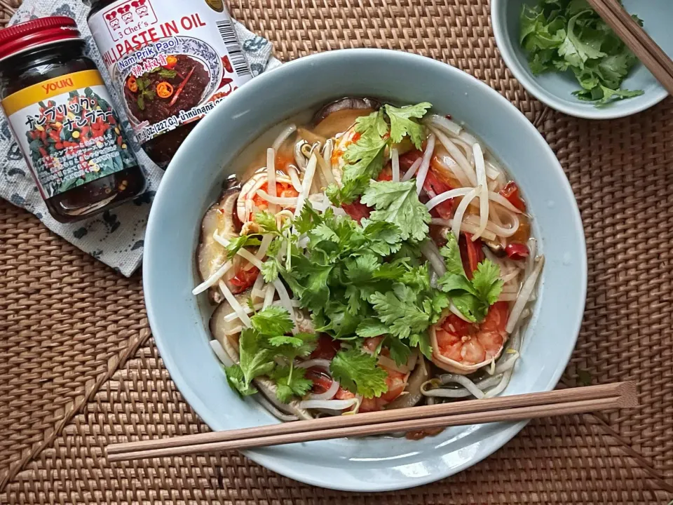 クイッティアオ・トムヤム (トムヤム ヌードルスープ) ก๋วยเตี๋ยวต้มยำ|まる(丸大豆)さん