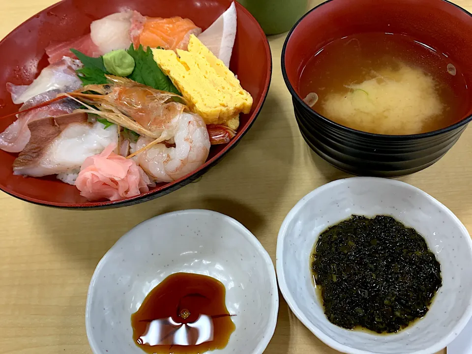 Snapdishの料理写真:海鮮丼|カワユさん