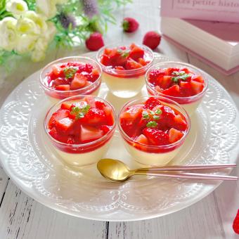 糀甘酒プリン苺のせ🍓🍮