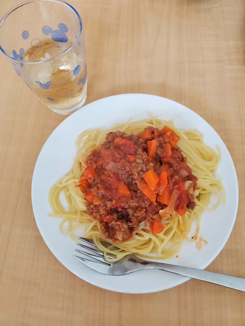 Snapdishの料理写真:ミートソーススパゲッティ|かづまさん