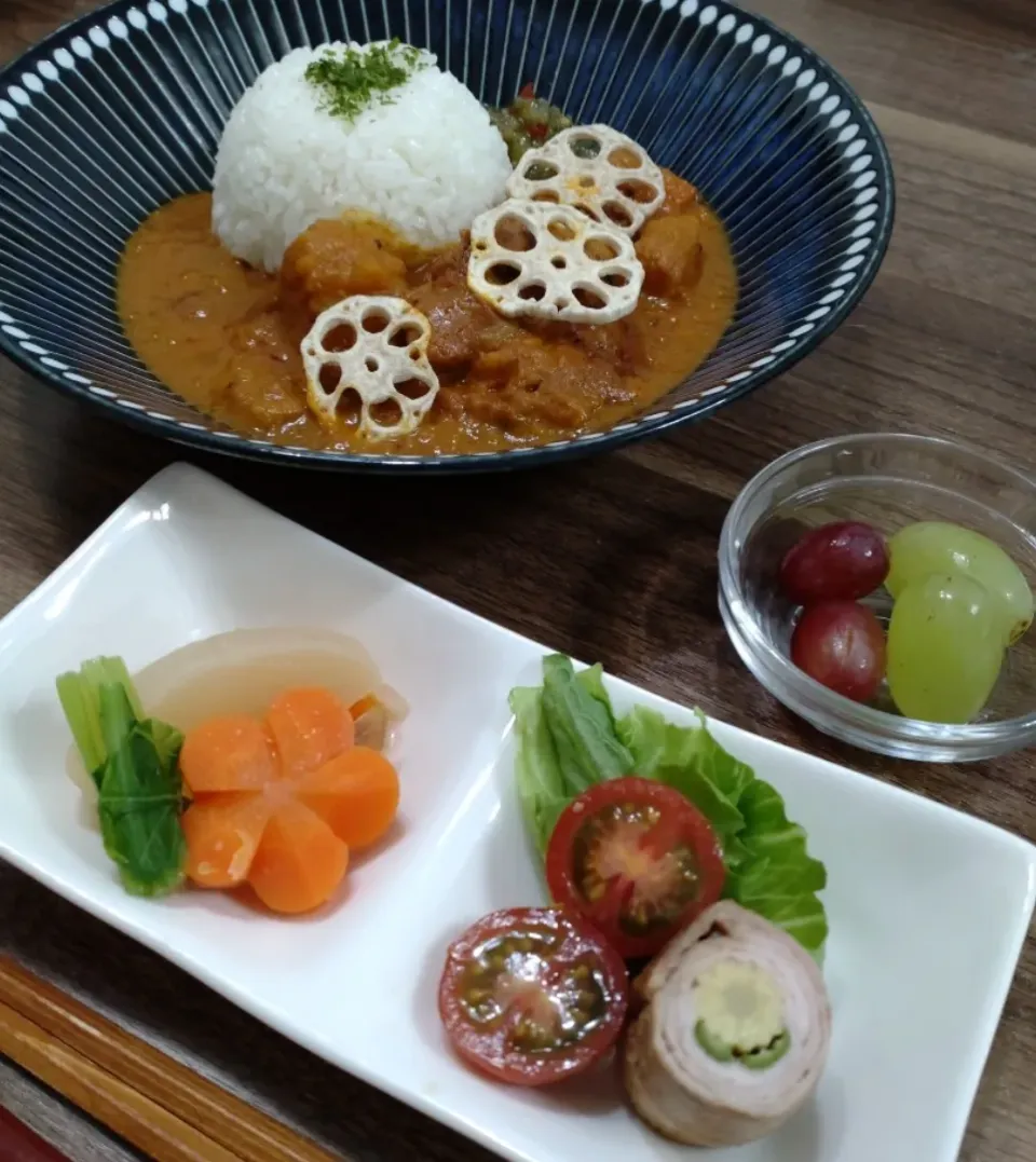 ヤングコーンの肉巻きと野菜カレー|ゆりちさん