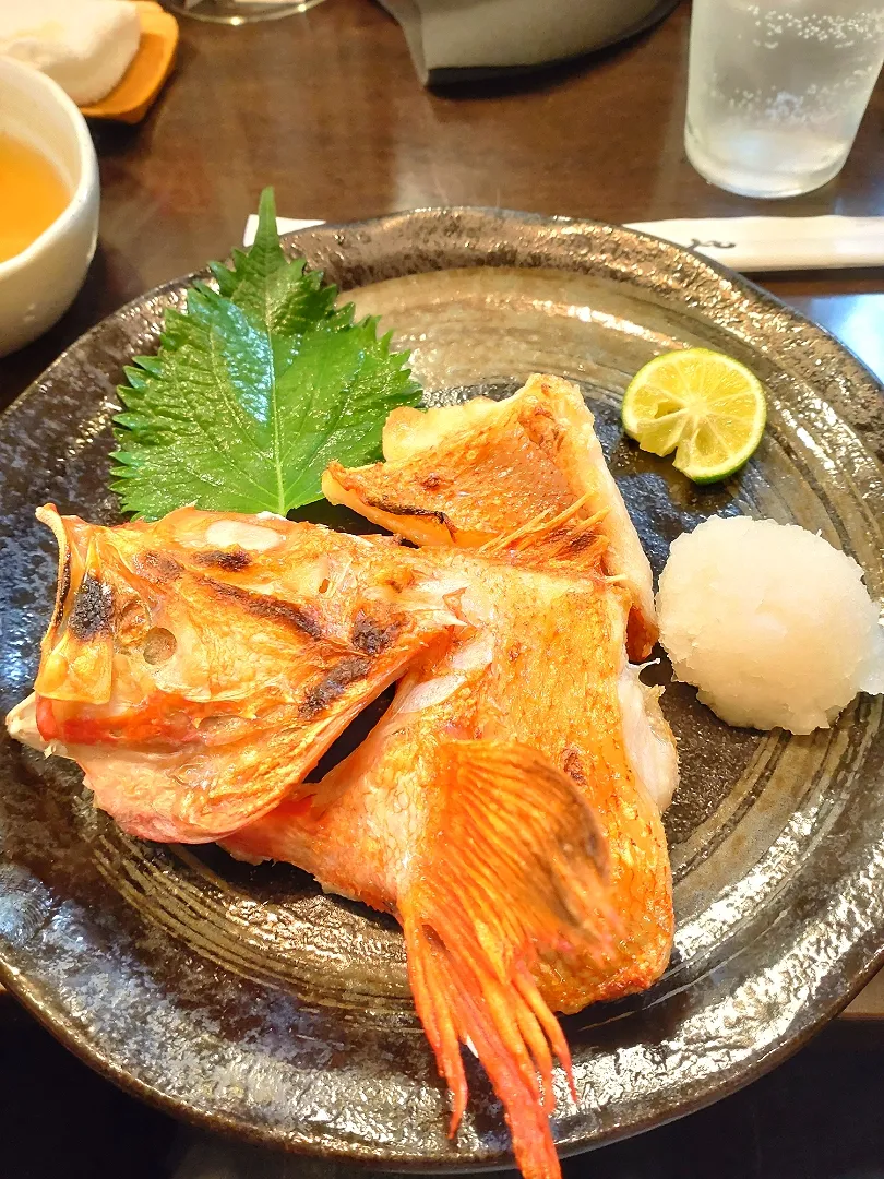 キンキの塩焼き🐟|ラークさん